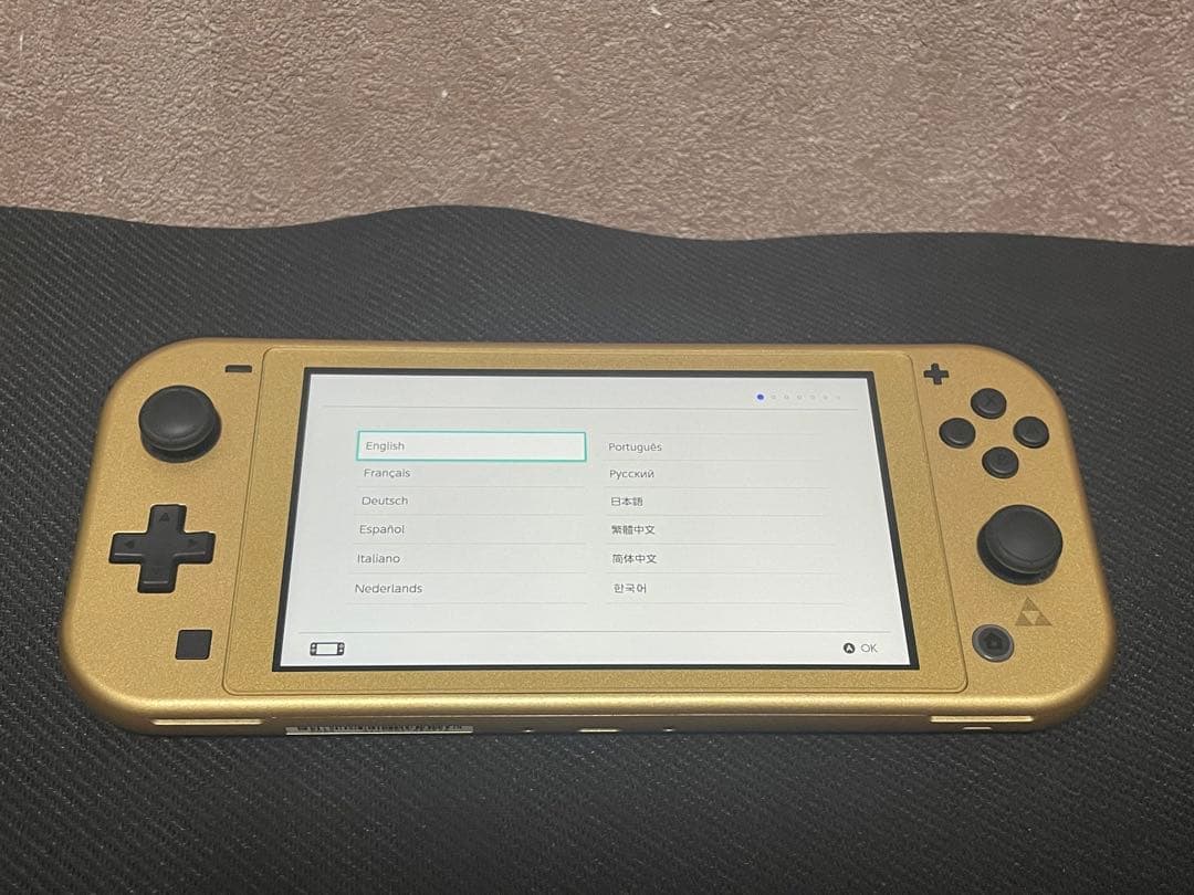 Nintendo Switch Light 本体　ハイラルエディション