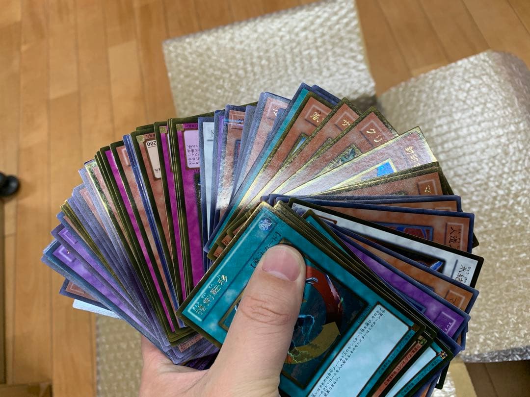 遊戯王 カード 日本版 スーパーレア 10kg以上