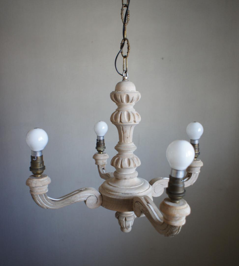 フランスアンティーク　木製シャンデリア　４灯　シャビー　店舗什器
