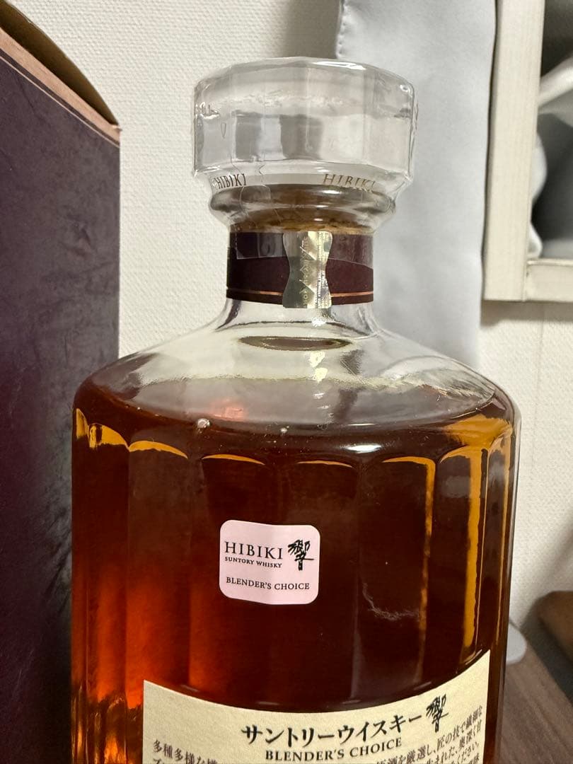 正規品サントリー響BLENDER'S CHOICE 700ml 箱付