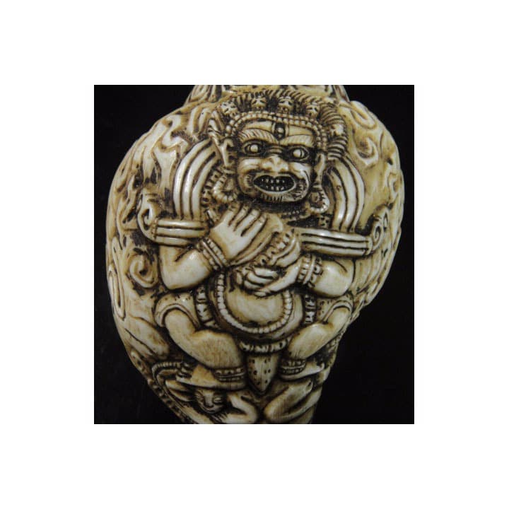 ◆チベット密教法具　法螺貝（シャンカ）ーマハーカーラ（大黒天）