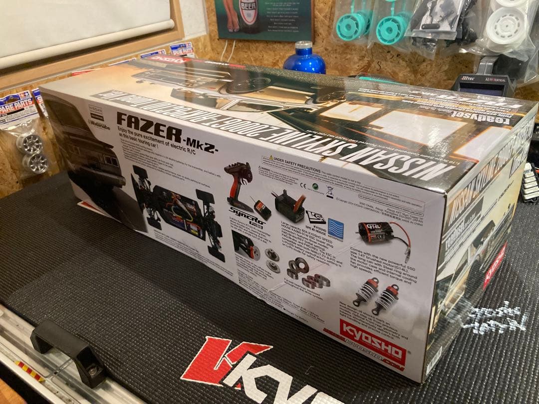 京商　フェーザーmk2 スカイラインGT-R