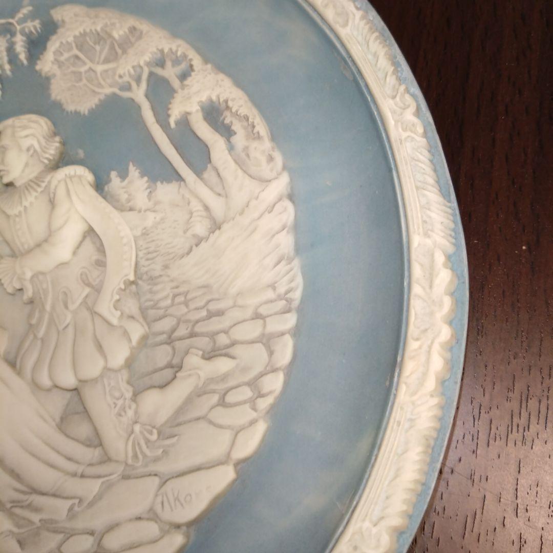 インコレイ ストーン 3D ( 米国 ) カメオ飾り皿　アンティーク