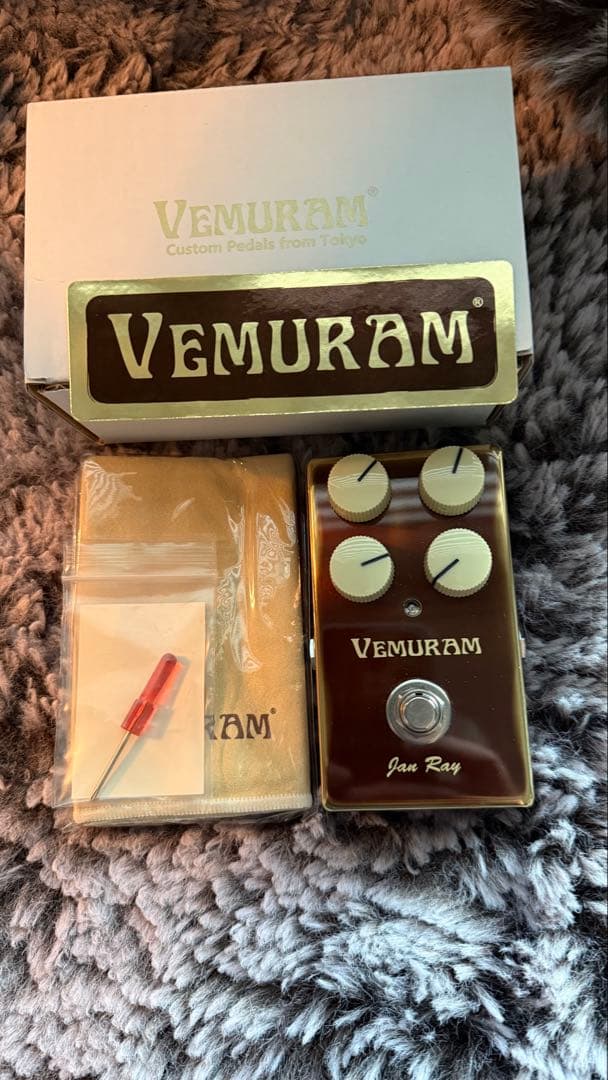 Vemuram Jan Ray ベムラム　ジャンレイ