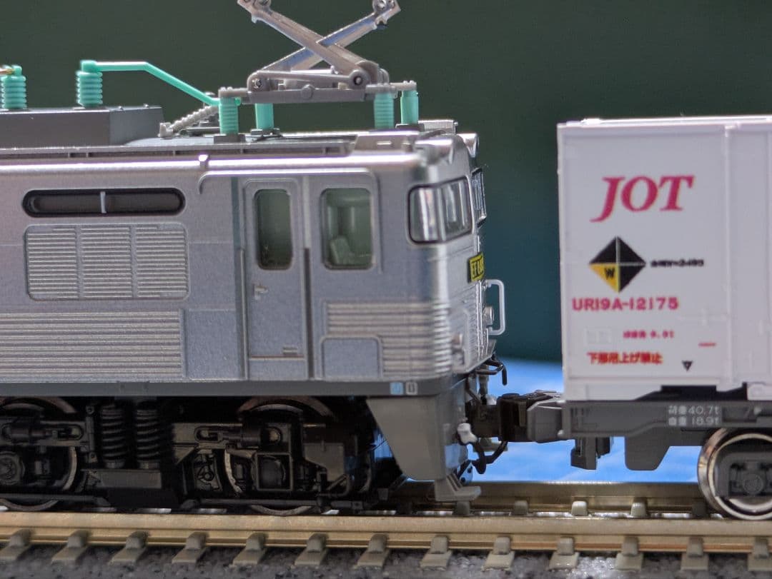 EF81 300 JR貨物更新車（銀）KATO