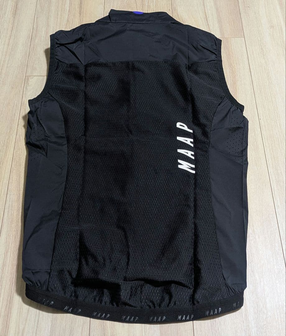 新品  ベスト メンズ Sサイズ ブラック ジレ