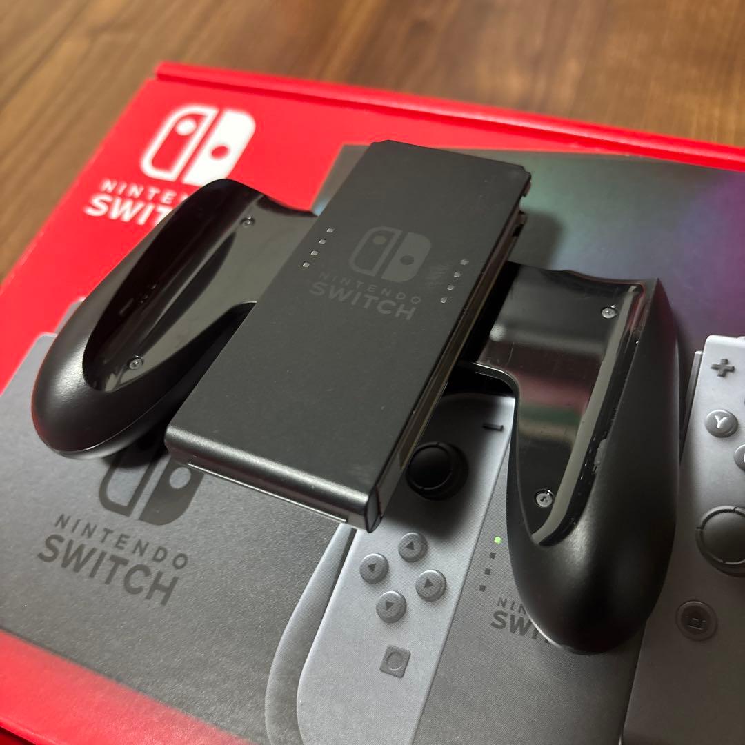 【美品】Nintendo Switch 本体 グレー