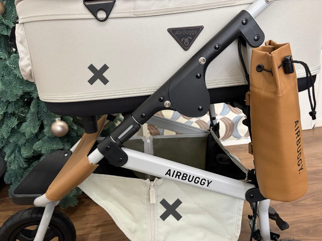 未使用に近い　エアバギー　DOME3 2ペットカート　ホワイトアッシュ　オーツ