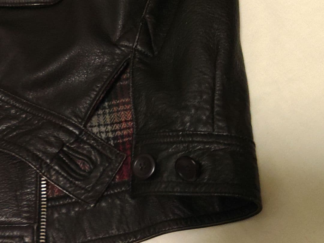 黒 革ジャケット②