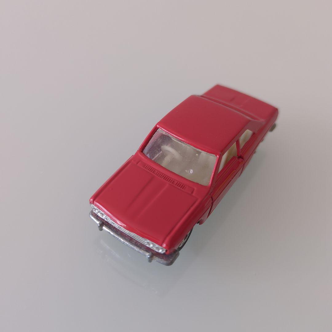 黒箱 トミカ ブルーバードSSSクーペ 1A 色指定箱