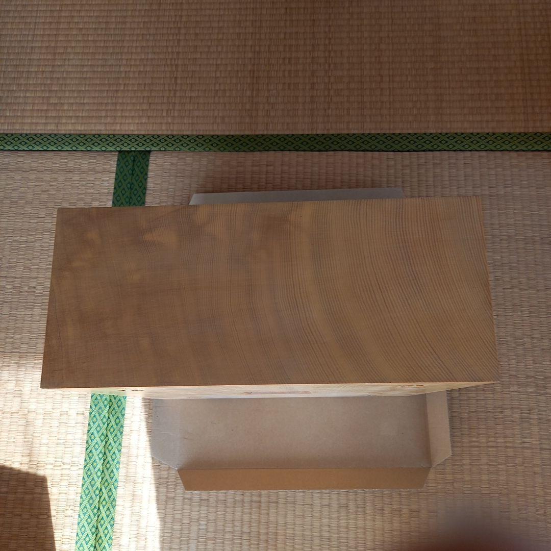 新カヤ6寸碁盤セット足付き特大欅碁笥と宮崎産特製実用33号碁石(本蛤)那智黒付き