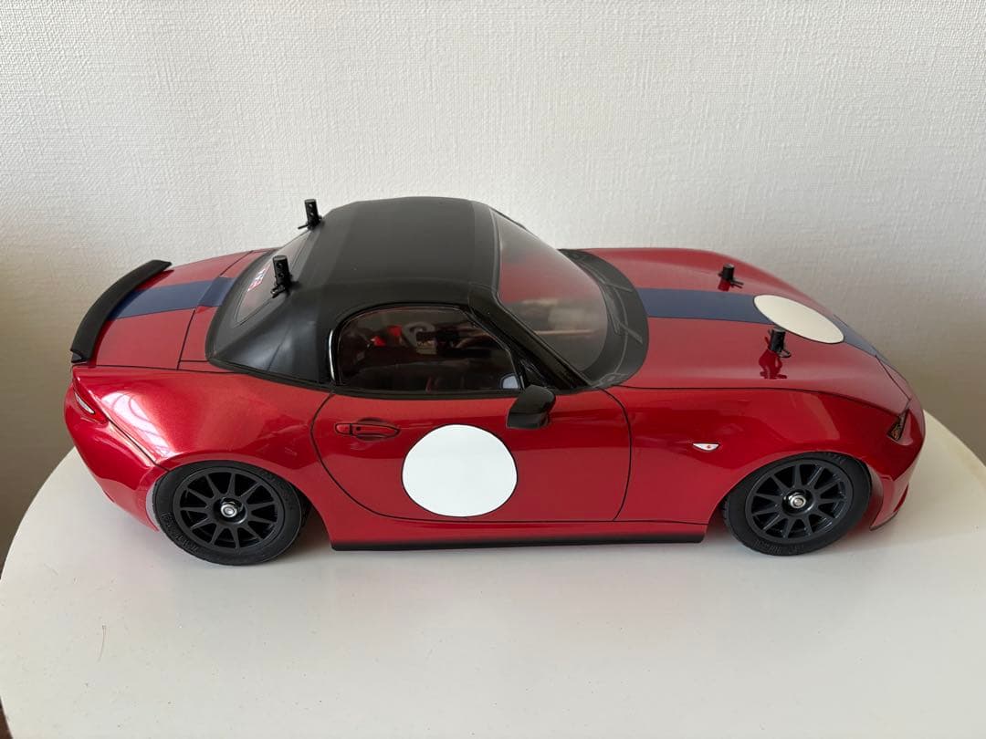 タミヤ1/10ラジコンカー ロードスター