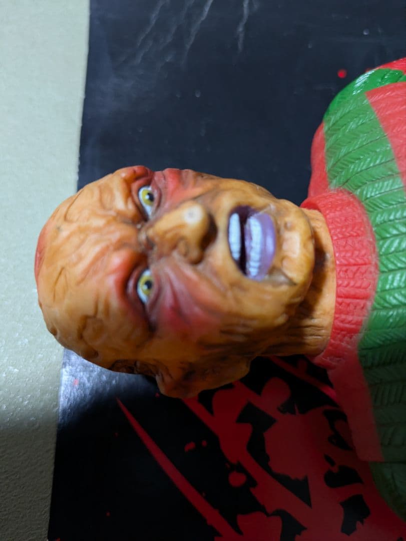 エルム街の悪夢　フレディクルーガー　ソフビ　フィギュア　１３日の金曜日