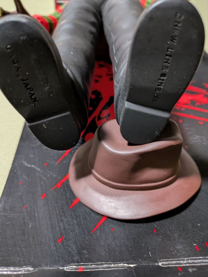 エルム街の悪夢　フレディクルーガー　ソフビ　フィギュア　１３日の金曜日