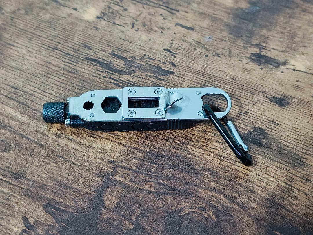 LEDランタン シェード ナイフ マルチドライバー マルチツール ポーチ