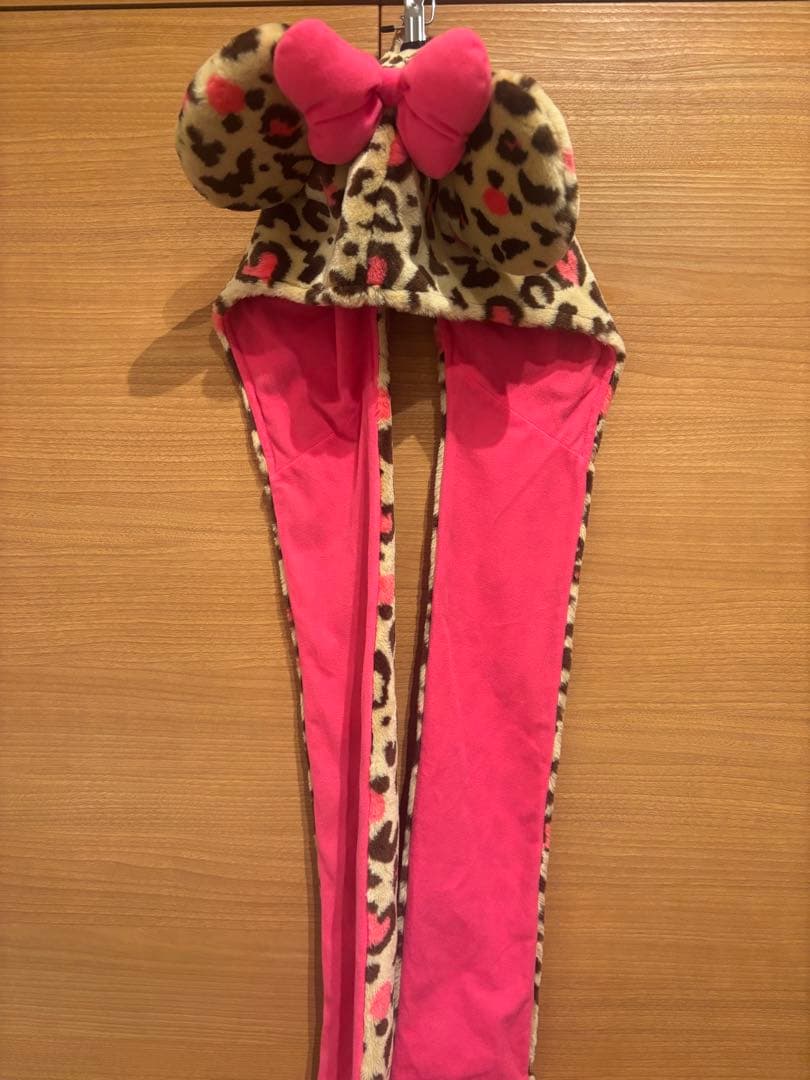 ♡ディズニーリゾート♡ミニーちゃん♡ヒョウ柄マフラーファンキャップ