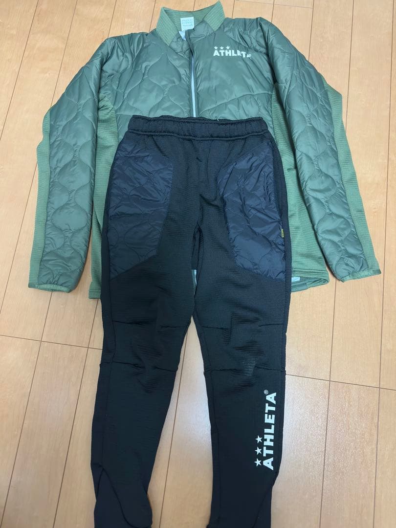 ATHLETA 中綿　ジャケット　パンツ　セットアップ　裏起毛