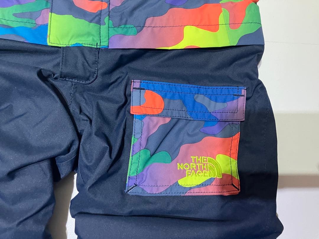 ★100★ 新品　THE NORTH FACE 子ども用　スキー　スノボ　ウェア