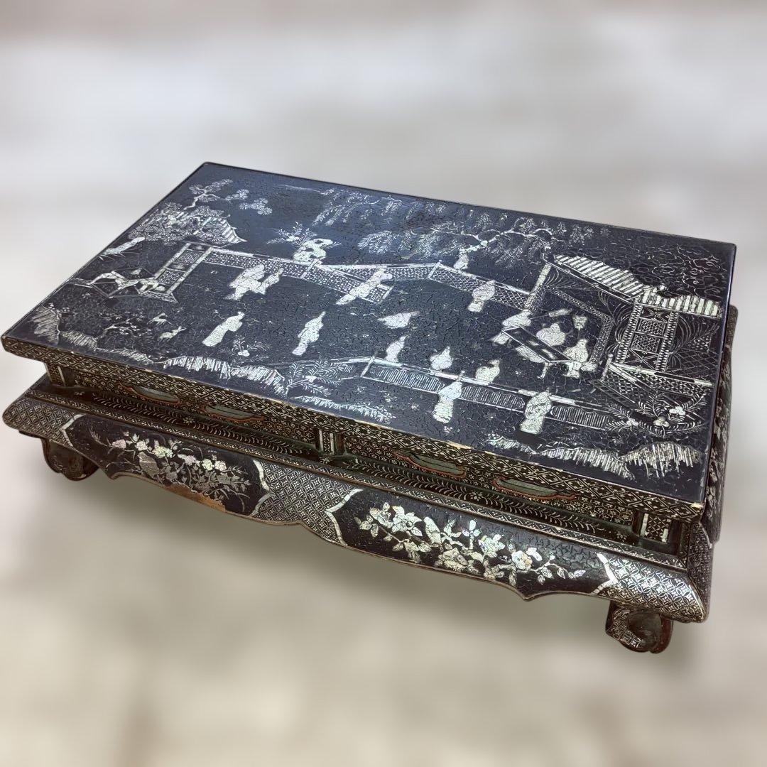 螺鈿細工　平卓　香炉台　花台　飾り台　木製　中国古玩　唐物　人物　骨董品