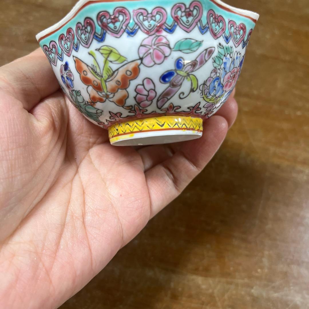 中国景徳鎮産八角形の花柄陶器ペア