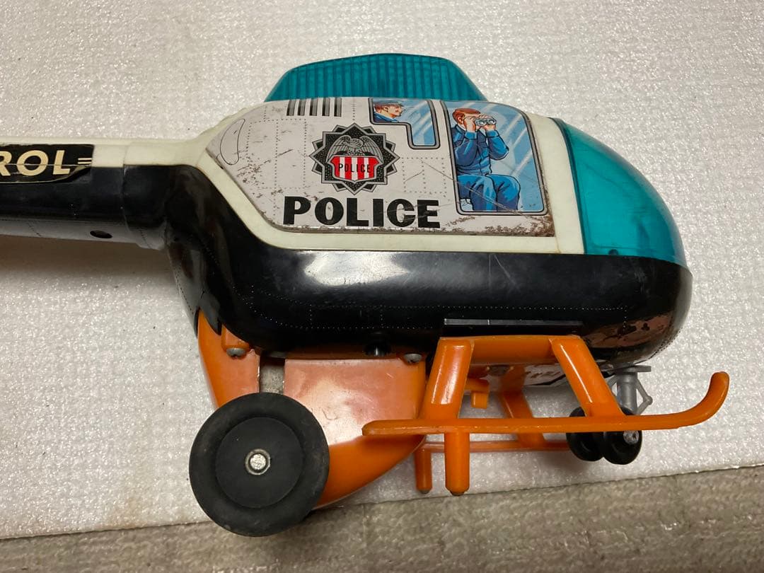 J・TOY／JUNIOR。ポリスパトロールヘリコプター。【単1電池2本使用不動】