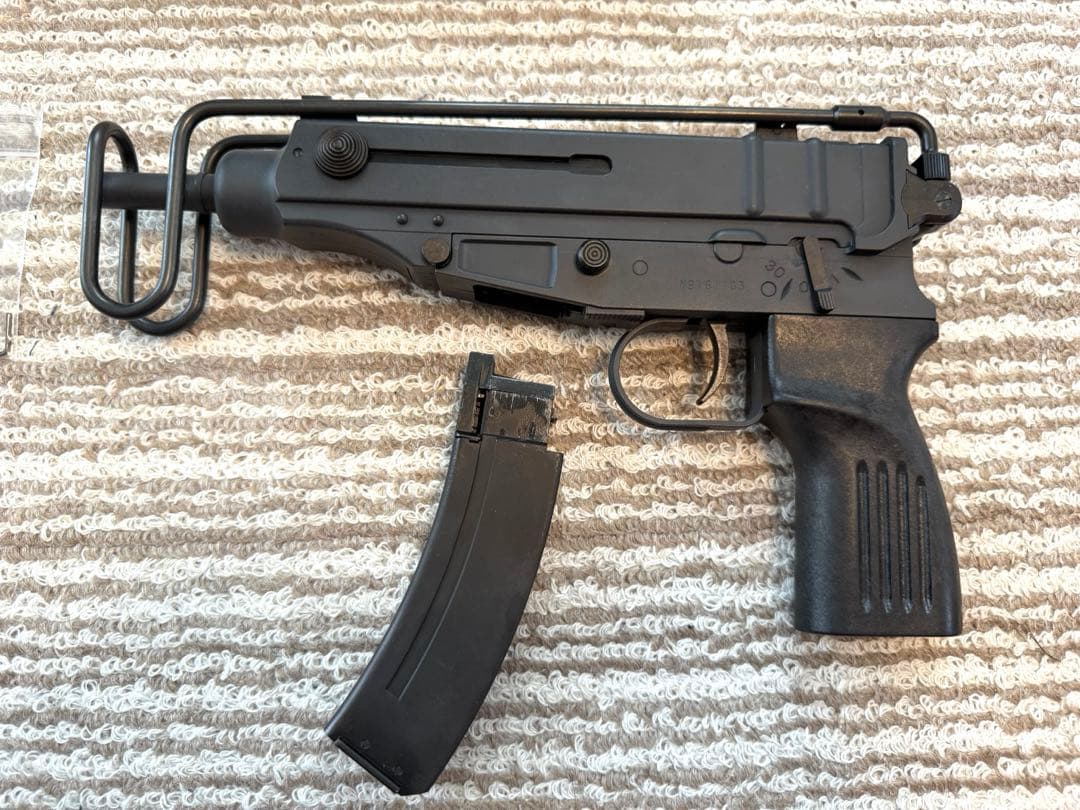 マルゼン vz61 スコーピオン ガスガン ほぼ未使用！ 7/20まで！