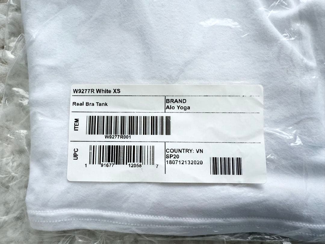 【新品タグ付】alo yoga Airbrush リアル ブラ タンク