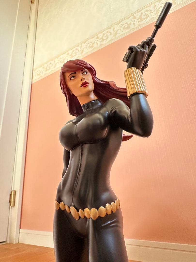 【希少・限定】　MARVEL　マーベル　ボウエン　ブラック・ウィドウ　スタチュー