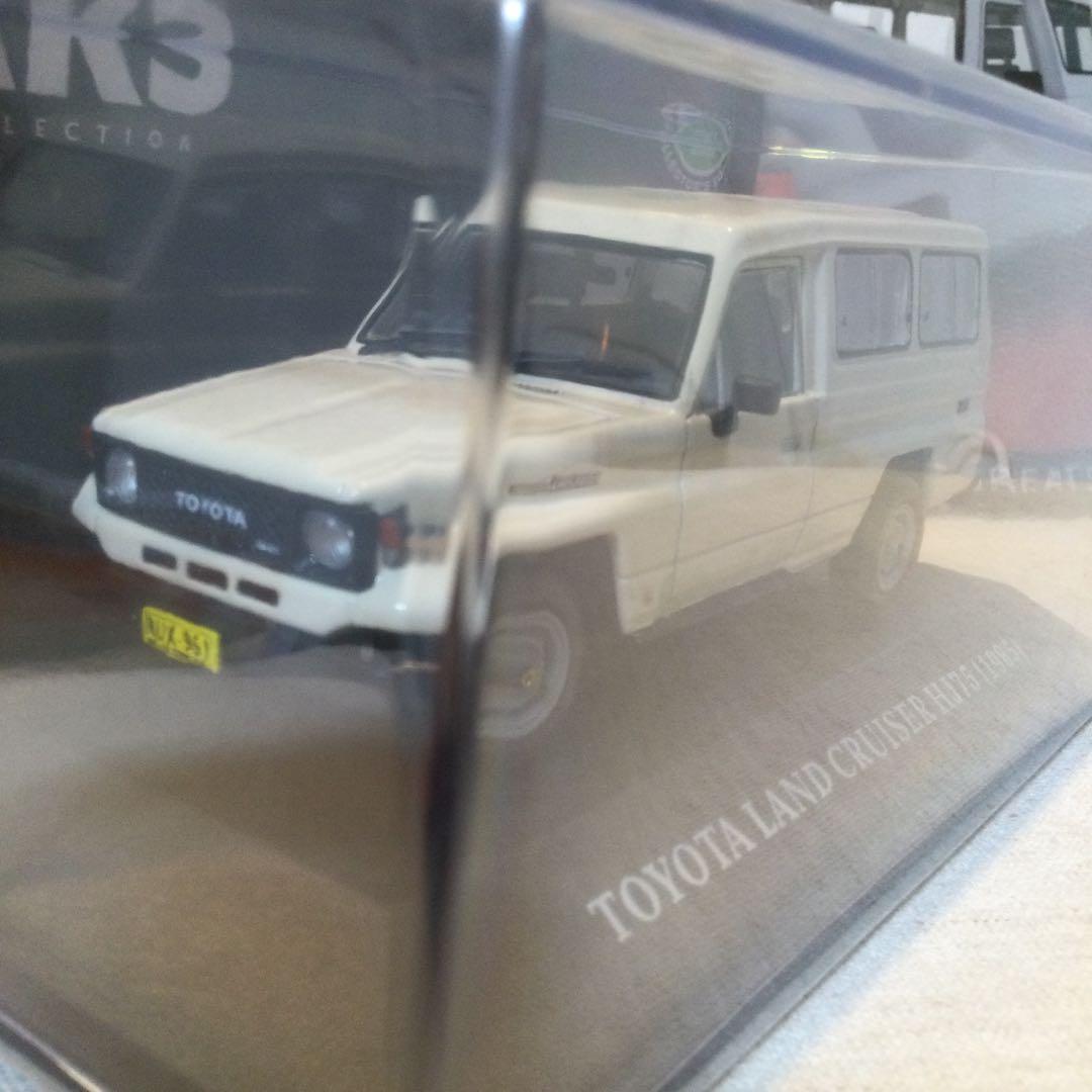 イクソ 1985 トヨタ ランドクルーザー HJ75 トゥループキャリア