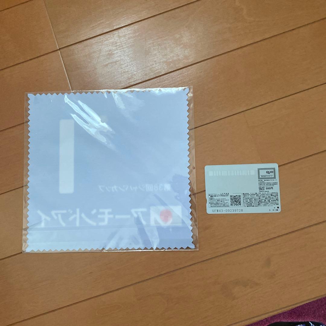 JRA2019オークス東京競馬場アーモンドアイBIGポスターハンカチQUOカード