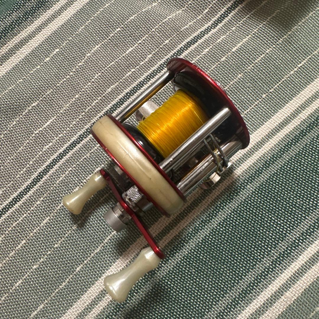 Ambassadeur 1750 A リール