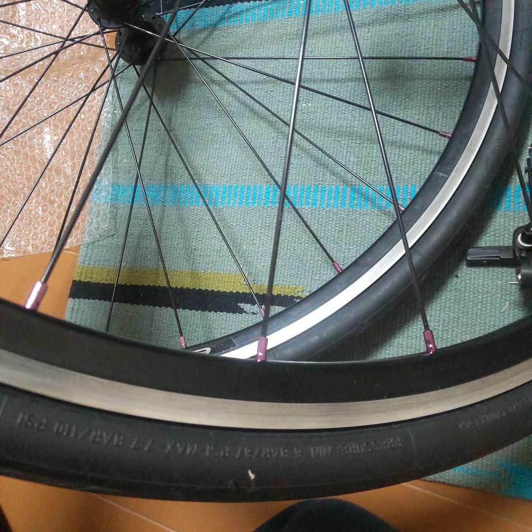 GIANT ESCAPE R3完組ホイール 前後セットピレリPZERO付き