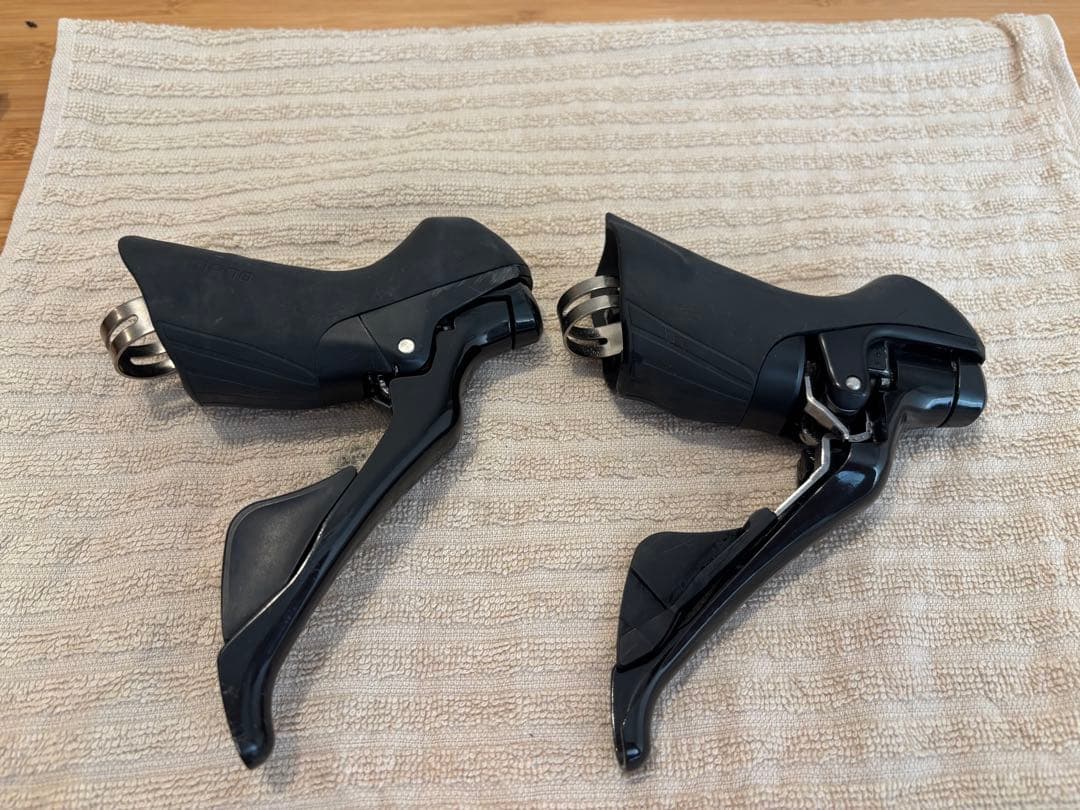 シマノST-R7000 左右レバ-セット 2x11S STIレバー