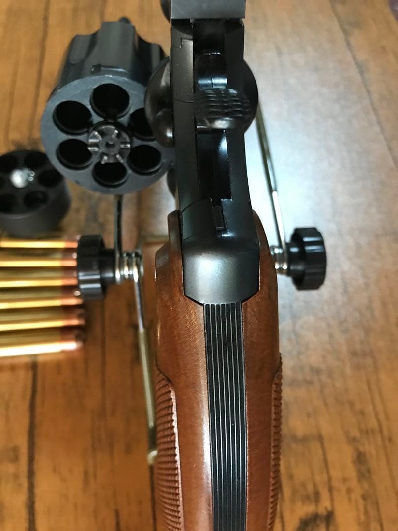 冴羽リヨウ後期型コルトパイソン