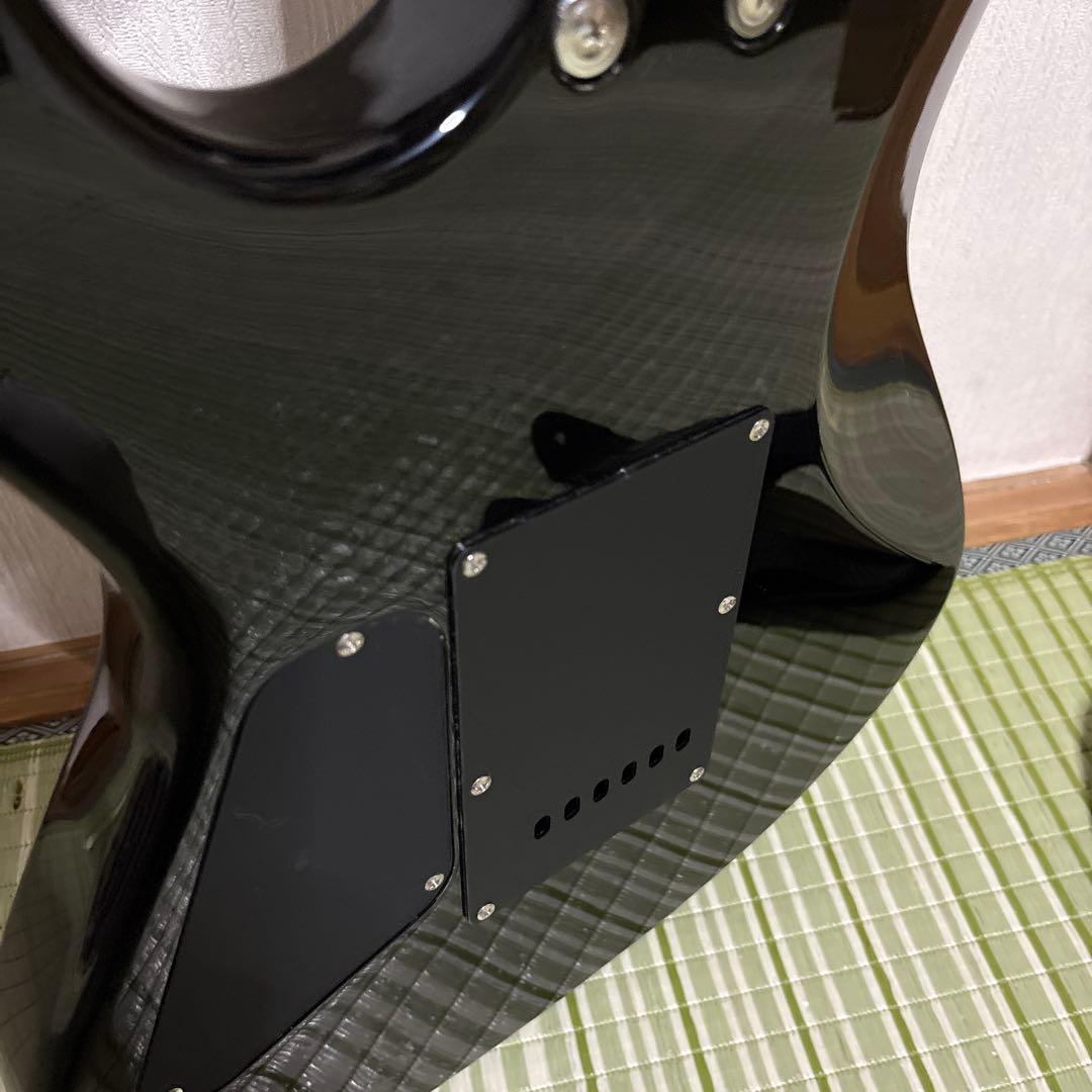 フェルナンデス　エレキギター　楽器　弦　ストラップ　ギター　バンド　音楽