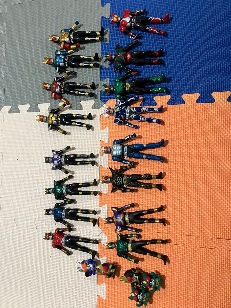 仮面ライダー フィギュア セット　アギト　クウガ