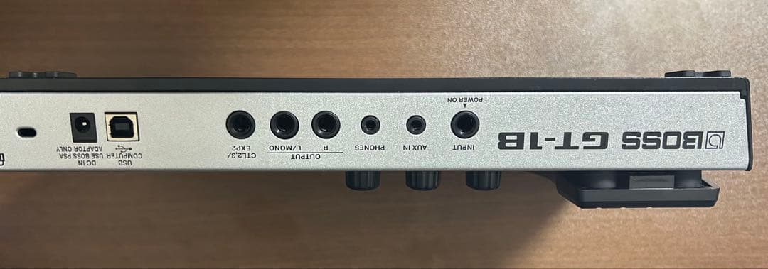 BOSS GT-1B ベースエフェクター　マルチ