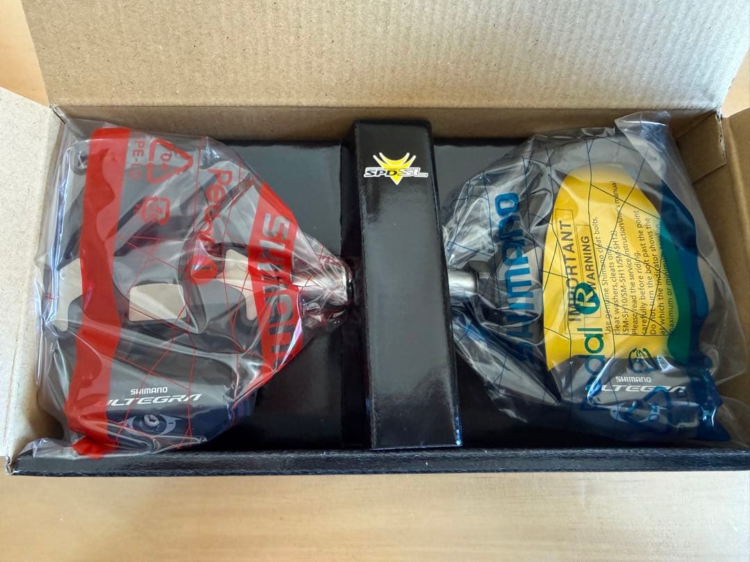 新品未開封 シマノ アルテグラ PD-R8000 +4mm 軸SPD-SLペダル