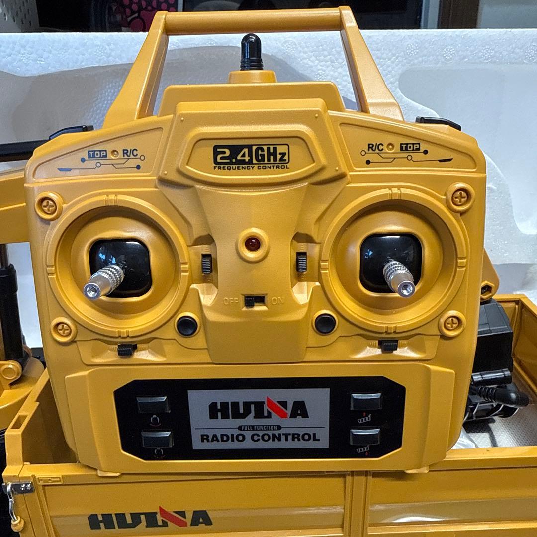 HUINA 1:14 RCダンプトラック　ラジコン