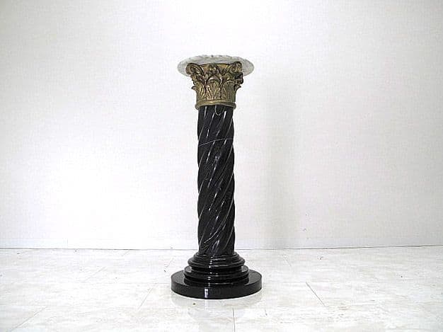 イタリア製 大理石コラム台 ブラックマーブル 螺旋柱 真鍮 ペデスタルスタンド