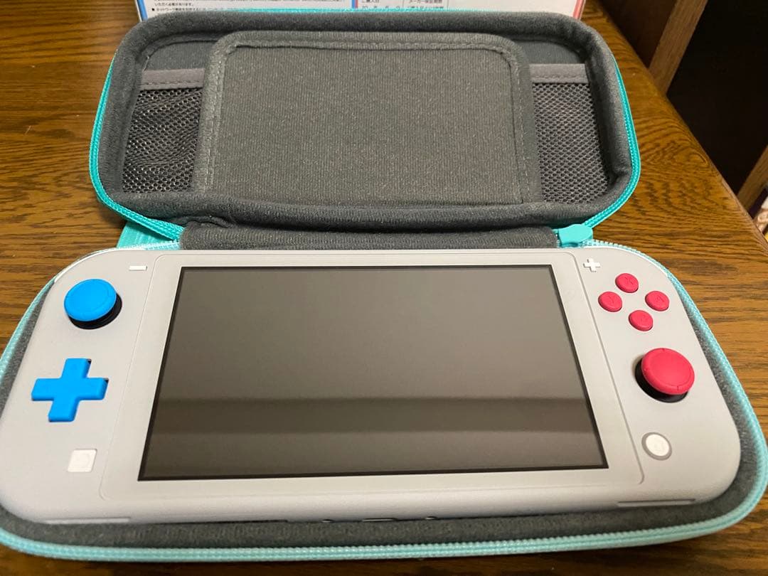 NO LimitNintendo Switch Lite ポケモンデザイン