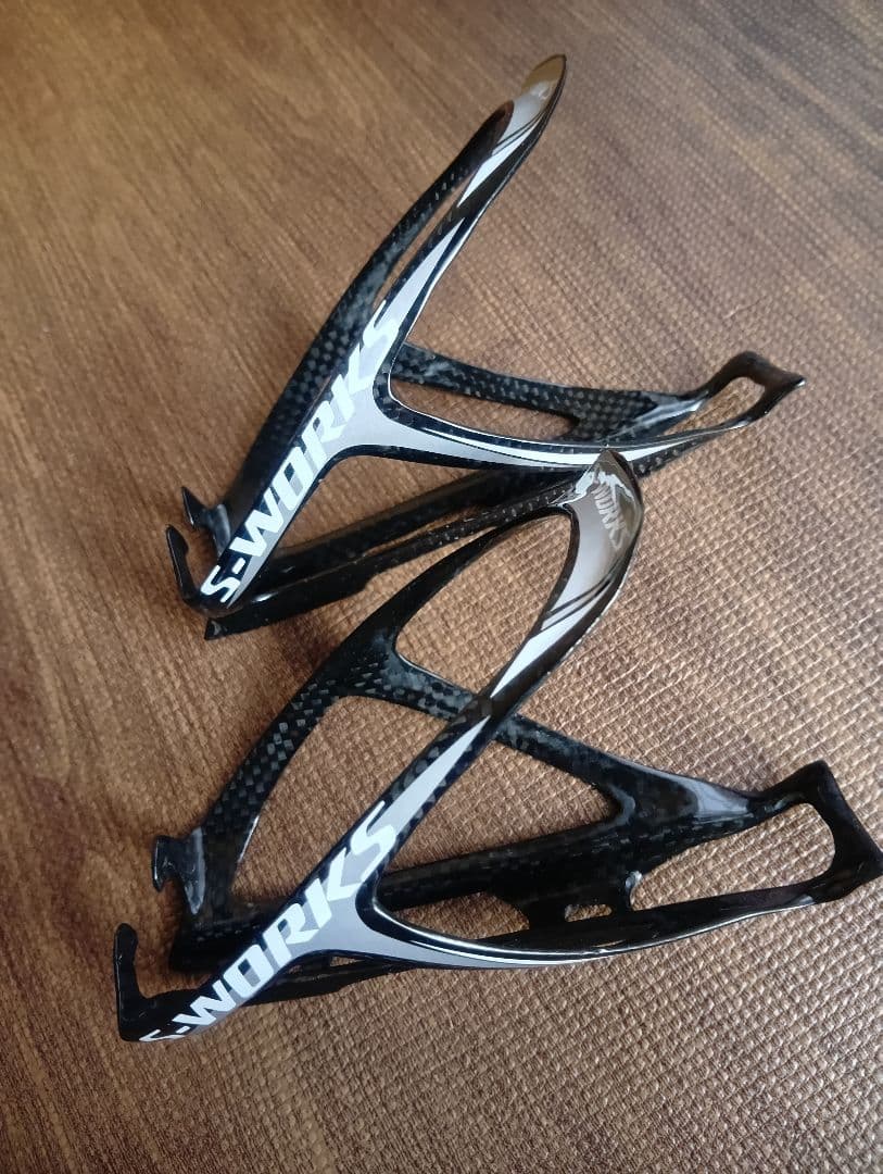 S-WORKS カーボン　ボトルケージ　2個セット　24~25g