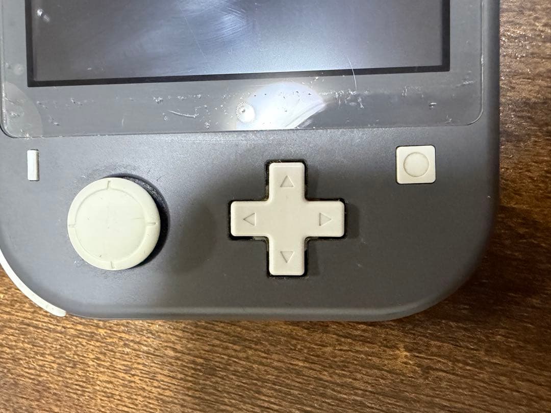 Nintendo Switch Lite 本体　ジャンク　ボタン不良・破損