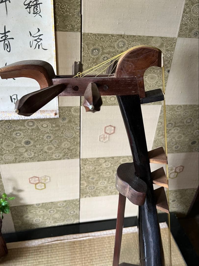 『半月細工・表桑製・四弦』薩摩 琵琶 袋付 撥付き　ヴィンテージ　びわ　楽器琵琶