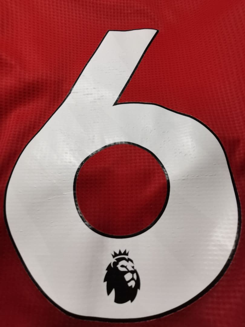 マンチェスターユナイテッド オーセンティック MARTINEZ 6番 24/25