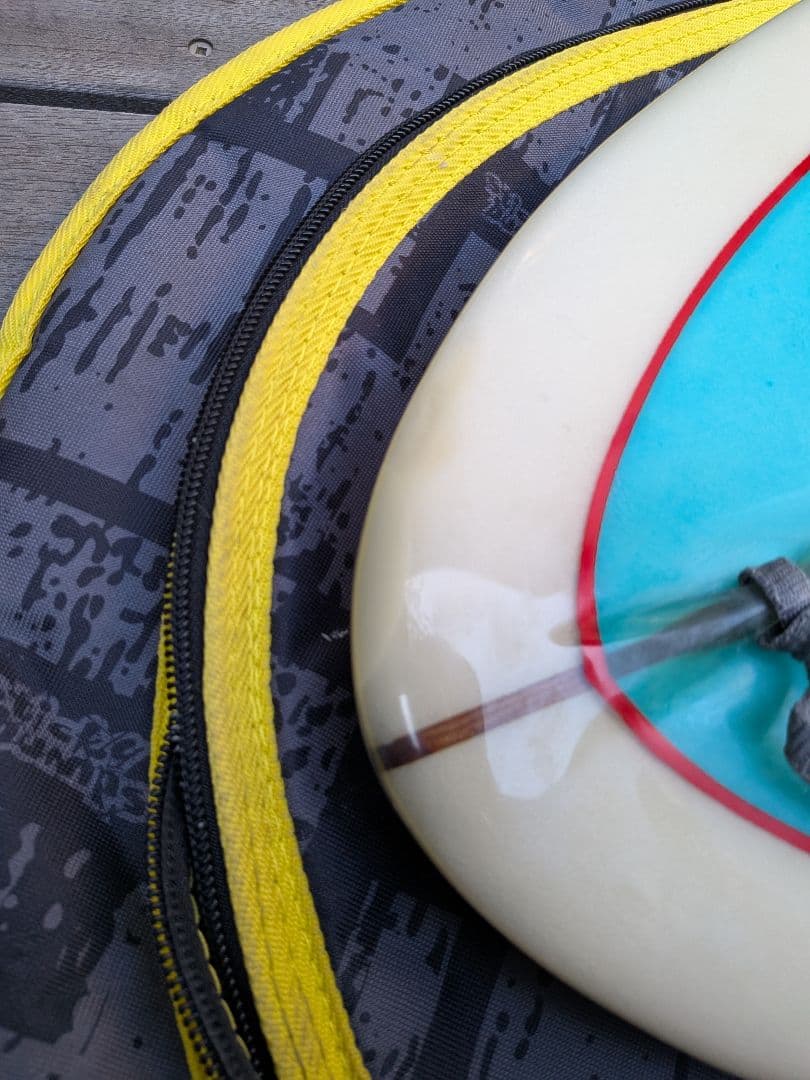 ジョシュ・ホール　エッグ　6フィート　シングルフィン