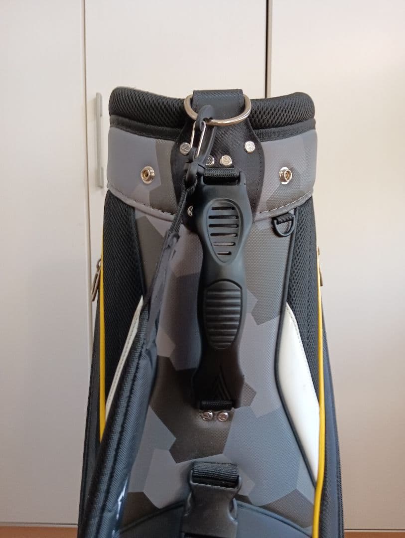 テーラーメイド キャディバッグ 黒/黄色 カモフラ柄