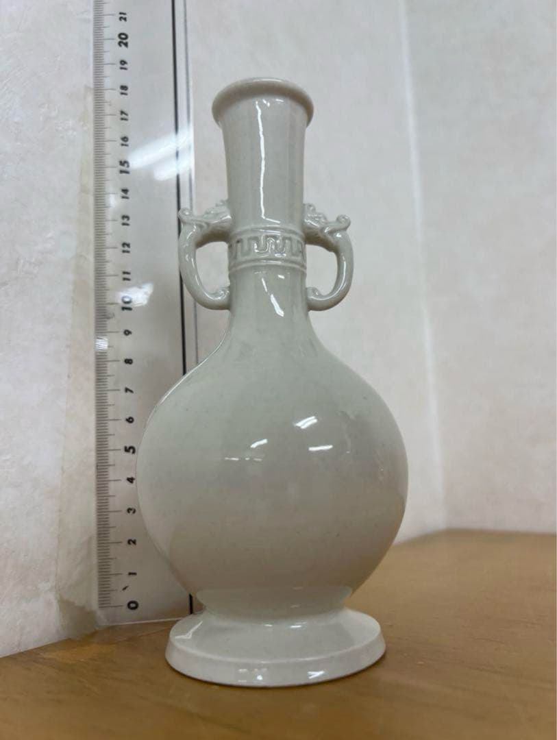 中国　朝鮮李朝高麗白磁瓶　古美術唐物コレクション発掘骨董　アンティーク江戸　青磁