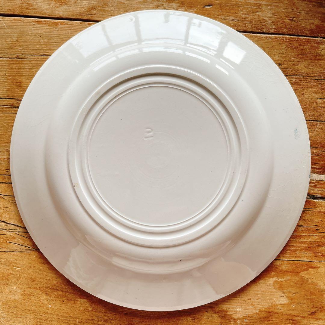 フランス　ブルーの花柄のデザートプレート