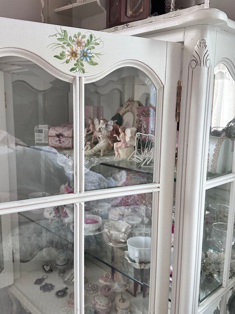 フローラ花柄ガラスキャビネット/ロココ調/お姫様白家具/クラック塗装